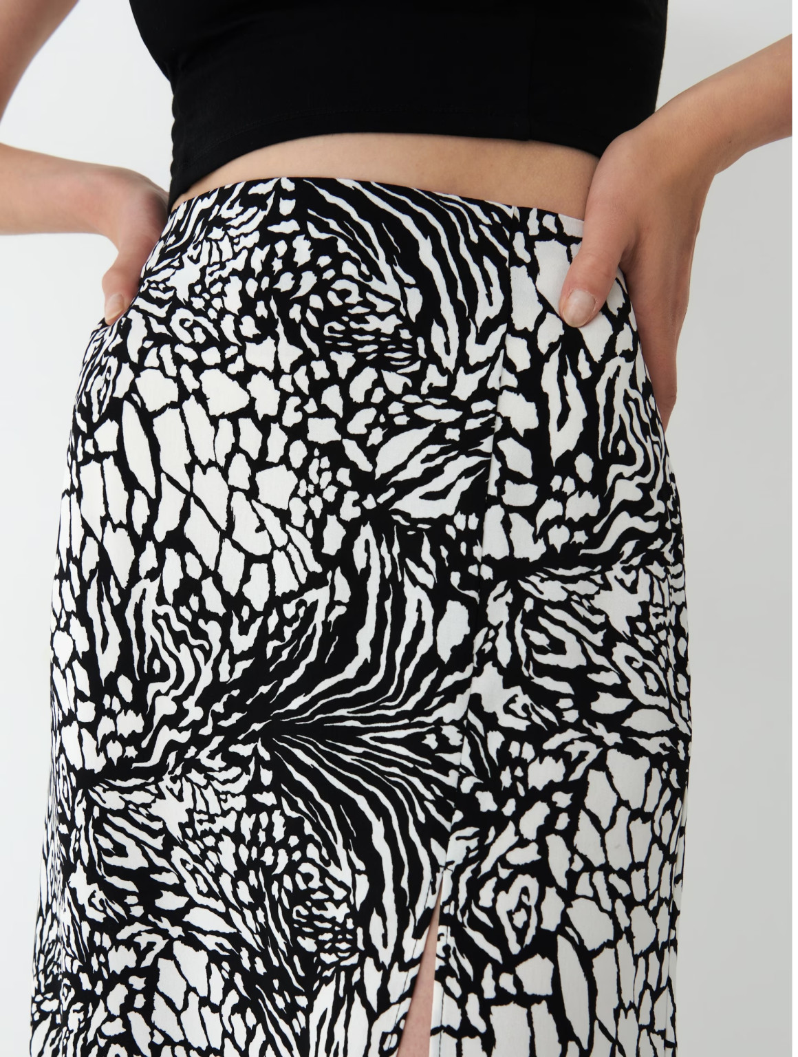 MIDI SPÓDNICA ANIMAL PRINT