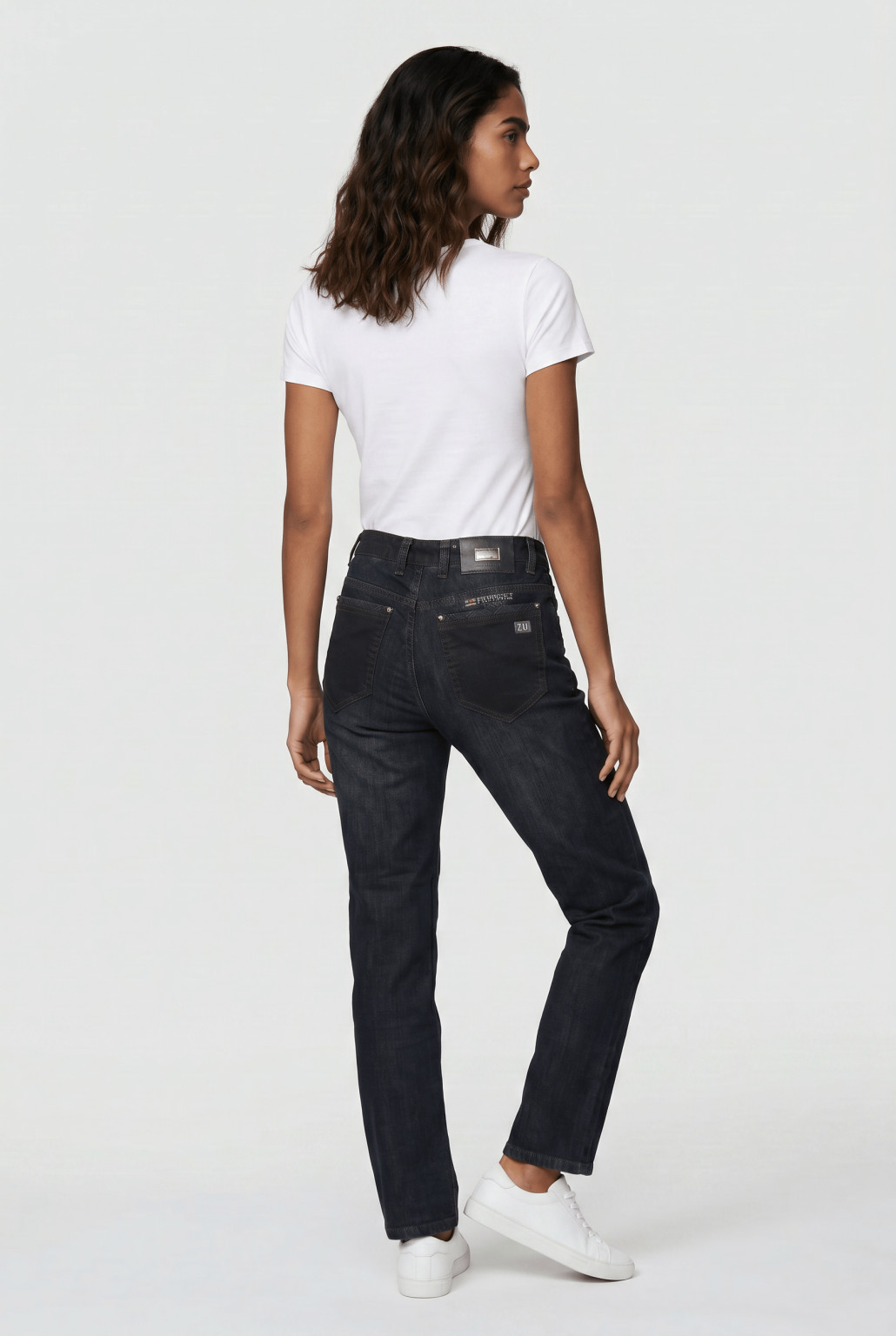 PROSTE SPODNIE JEANS