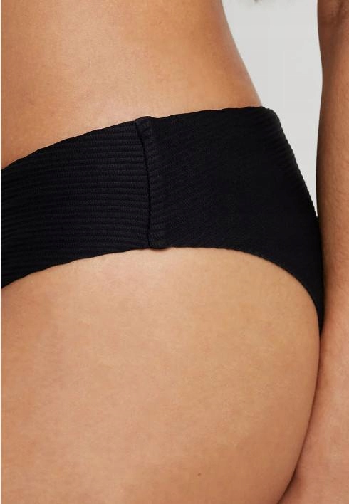 DÓŁ OD BIKINI 