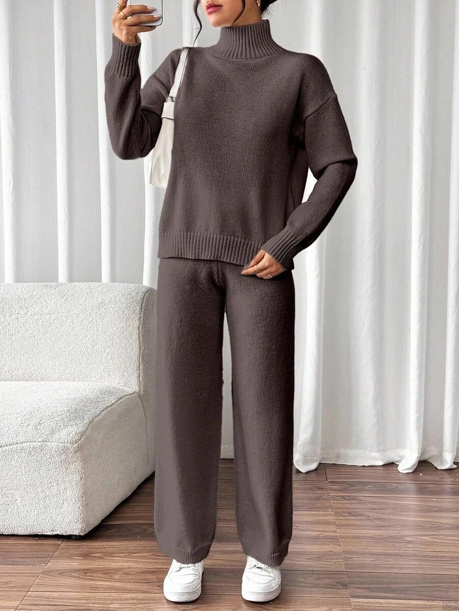 BRĄZOWY DZIANINOWY SWETER SPODNIE KOMPLET 