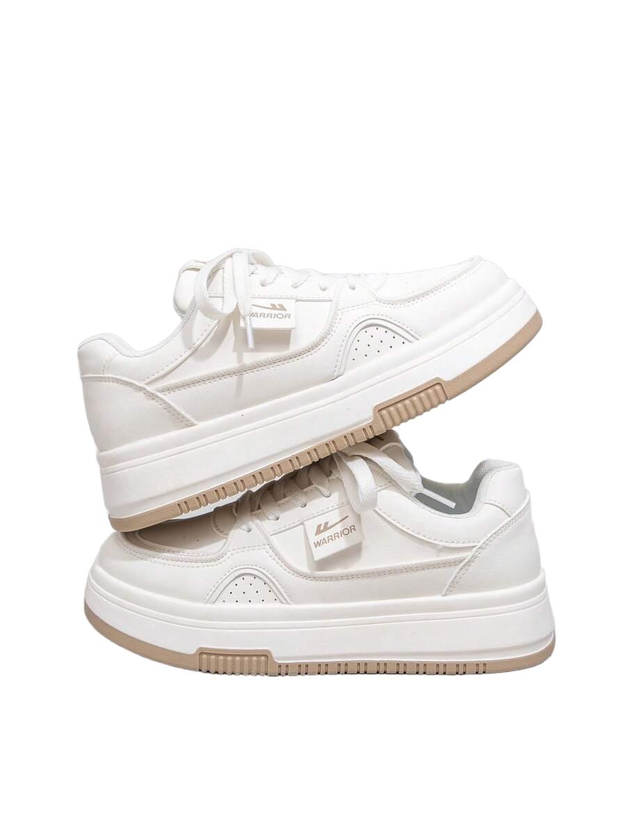 SZNUROWANE BUTY SPORTOWE 