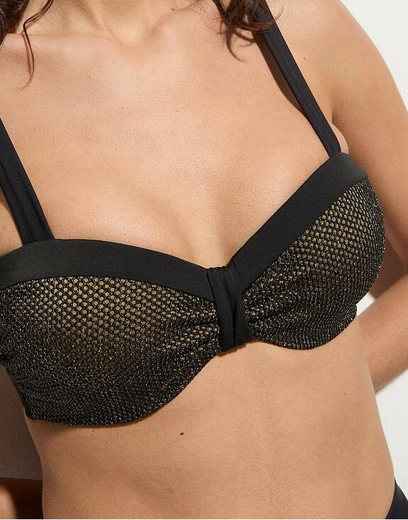 GÓRA OD BIKINI