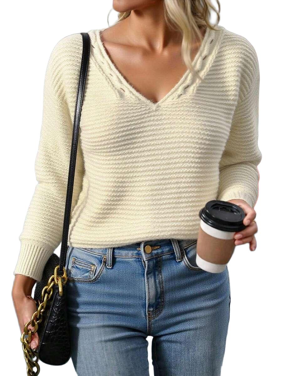 SWETER Z DEKOLTEM V 