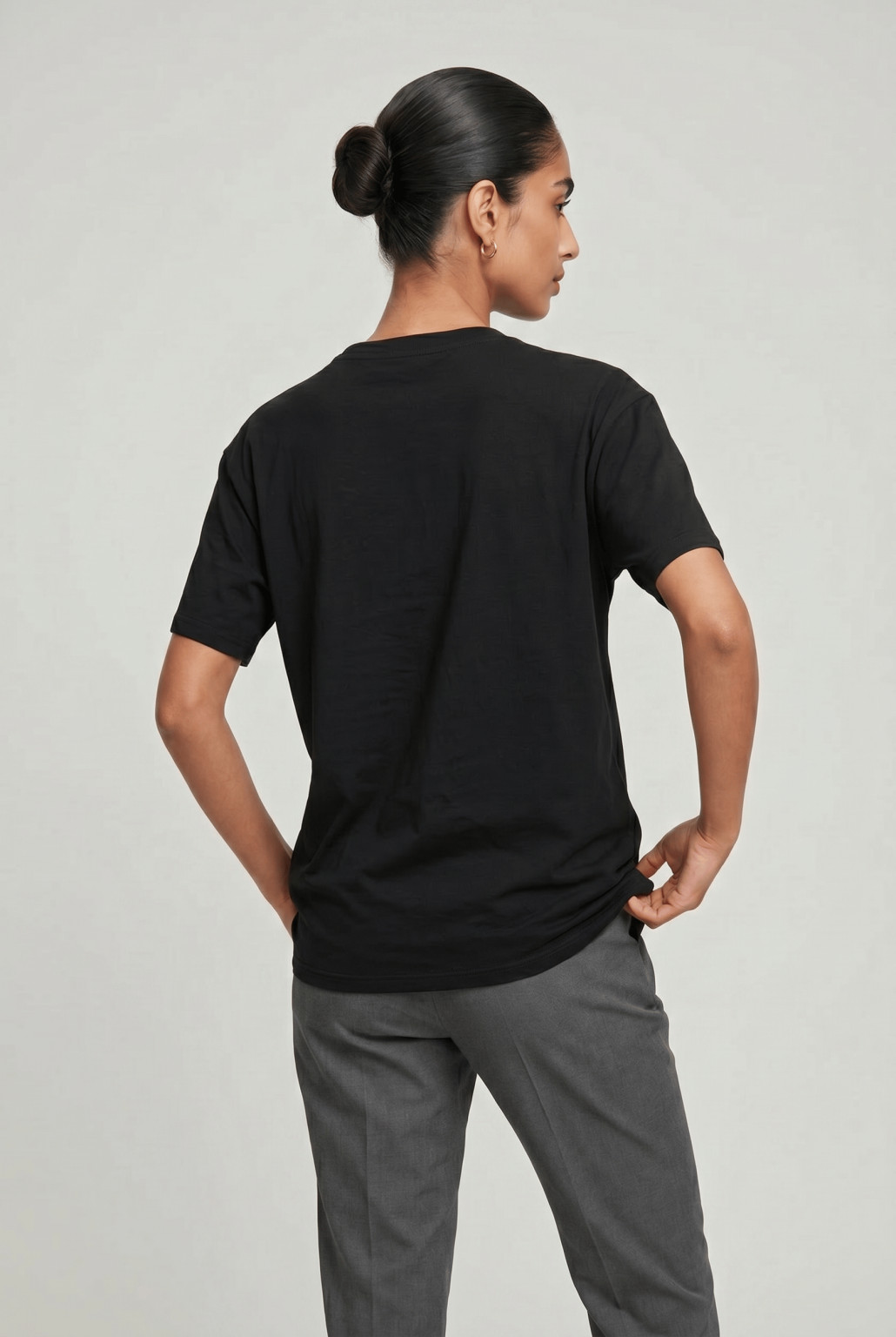 czarny t-shirt oversize napis