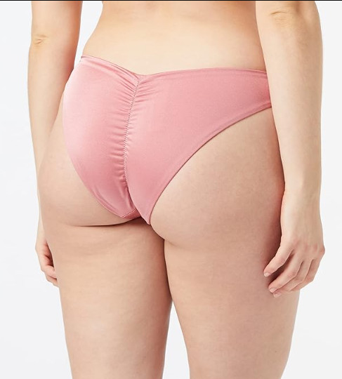 RÓŻOWY DÓŁ OD BIKINI