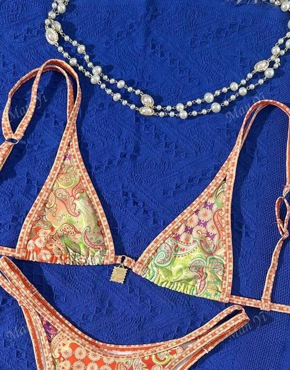 góra od bikini wzór