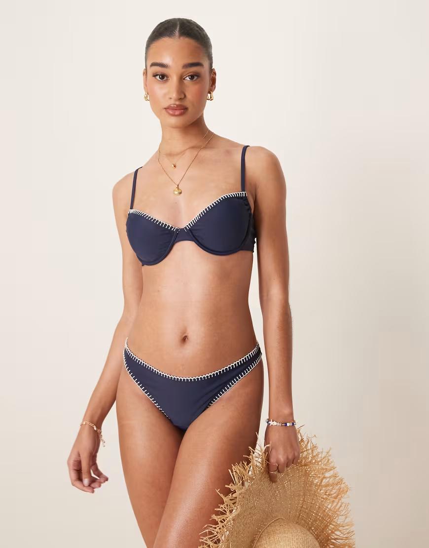 GRANATOWA GÓRA OD BIKINI 