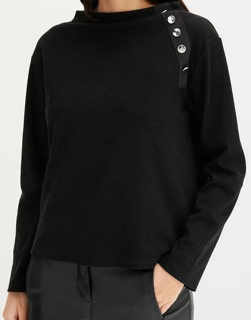 BLUZA OZDOBNYMI GUZIKAMI