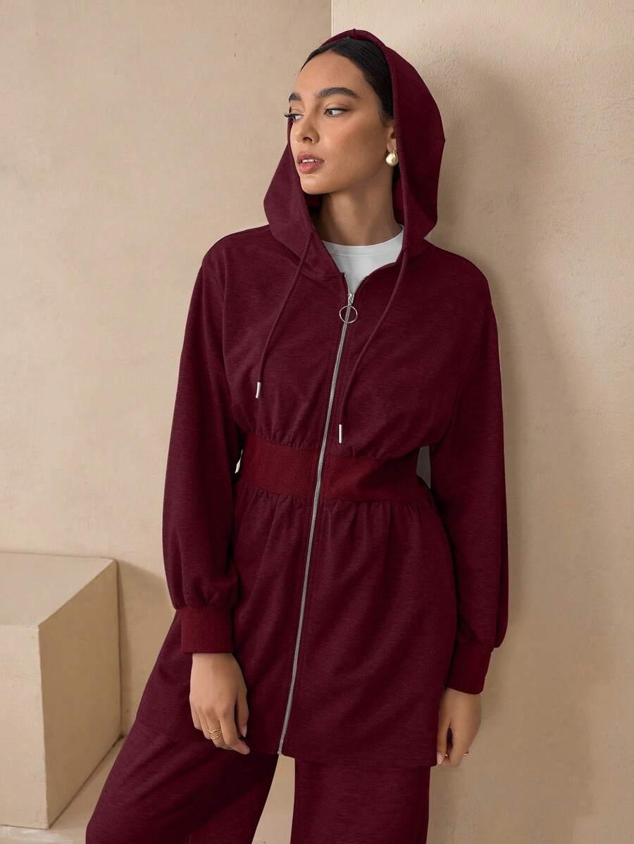 bordowa bluza z kapturem
