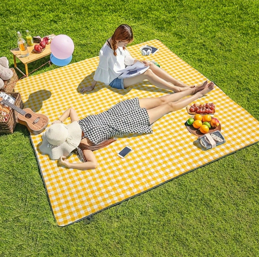 żółta MATA PIKNIKOWA