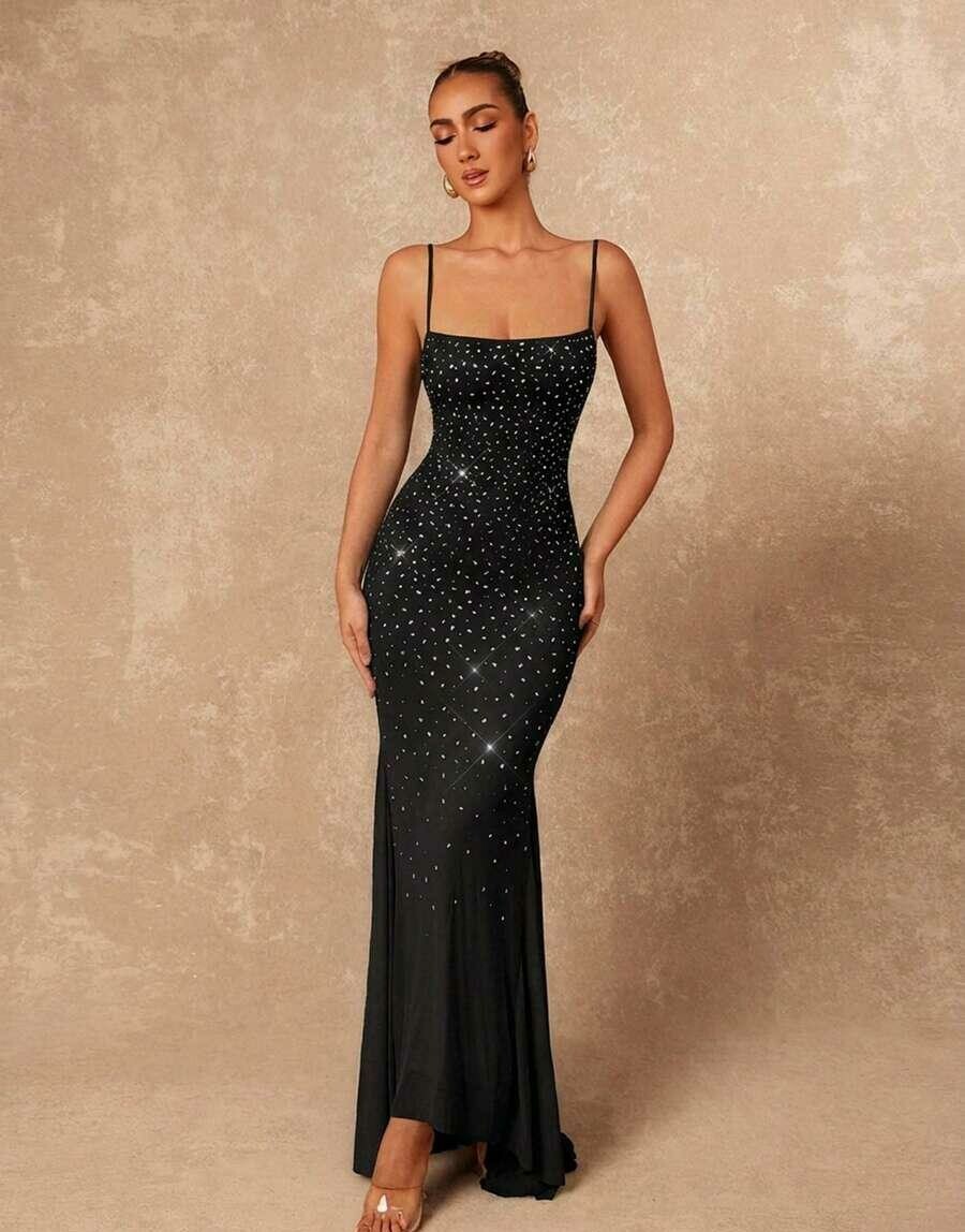 CZARNA MAXI SUKIENKA ZDOBIENIA