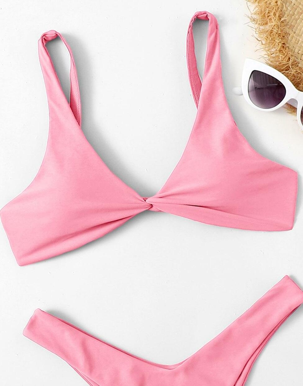 różowa góra od bikini