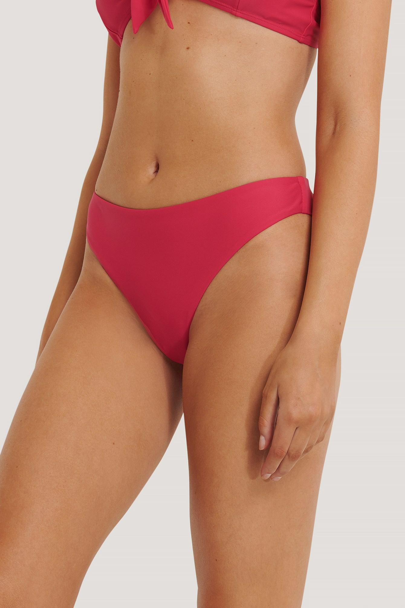 KLASYCZNY GŁADKI DÓŁ OD BIKINI