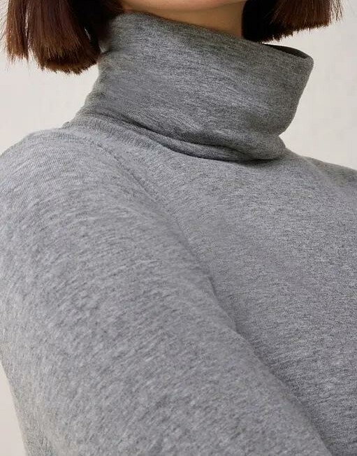 SWETER DAMSKI GOLF REGULAR