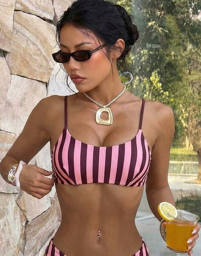 GÓRA OD BIKINI