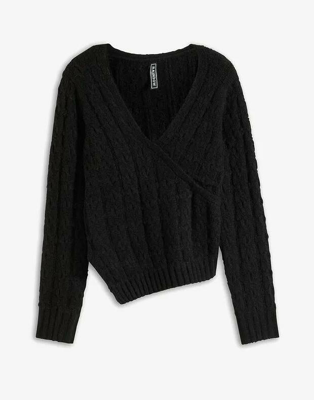 SWETER Z DEKOLTEM V 