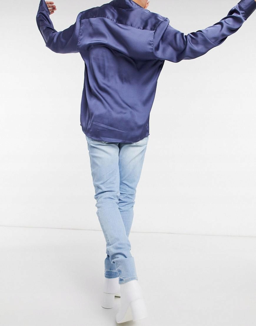 SPODNIE JEANS PRZETARCIA