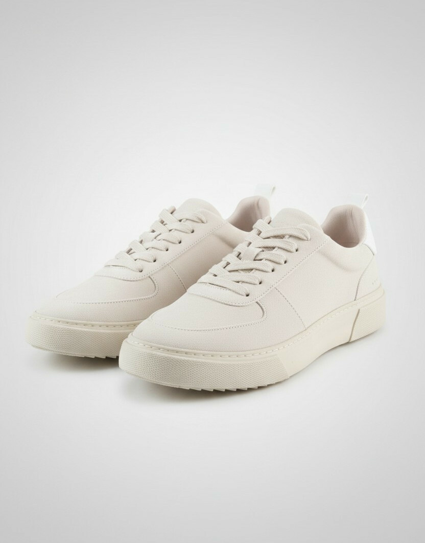 SZNUROWANE BUTY SPORTOWE