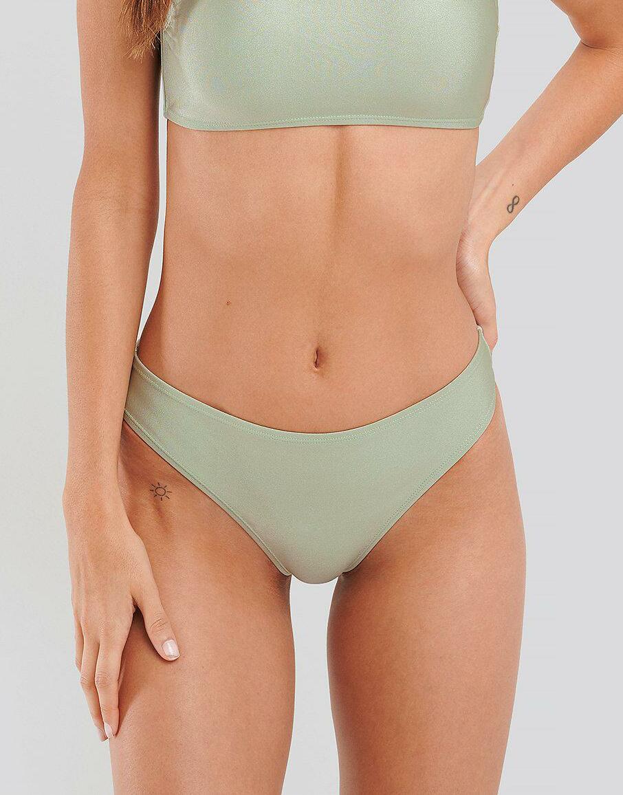 zielony gładki dół od bikini