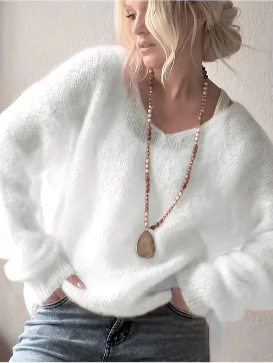 BIAŁY DZIANINOWY SWETER