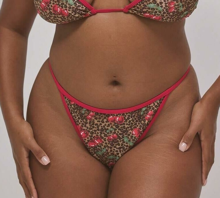 DÓŁ OD BIKINI