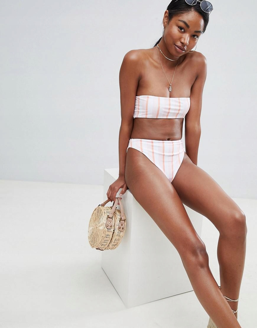 DÓŁ OD BIKINI WZÓR paski