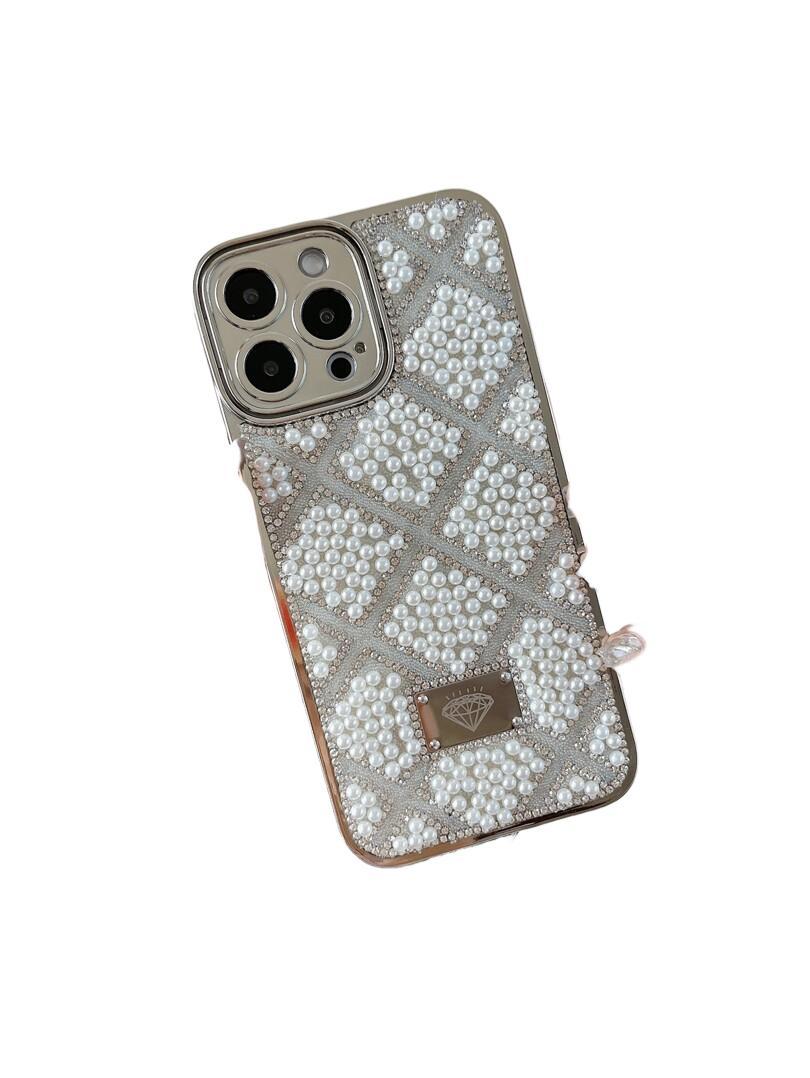 ETUI NA TELEFON IPHONE 16 PRO MAX.