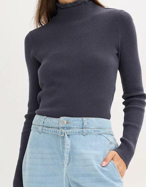 SWETER DAMSKI Z KORONKĄ 