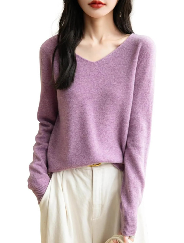 wełniany fioletowy sweter v-neck