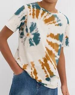T-SHIRT CHŁOPIĘCY ZE WZOREM