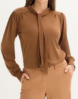 BLUZKA DAMSKA PLUS SIZE Z WIĄZANYM DEKOLTEM I DŁUGIM RĘKAWEM