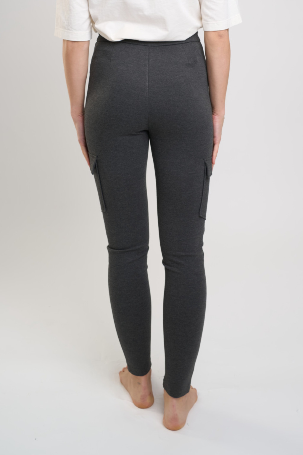szare spodnie T57-8894-UT