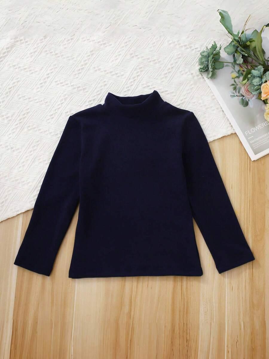 granatowy sweter półgolf