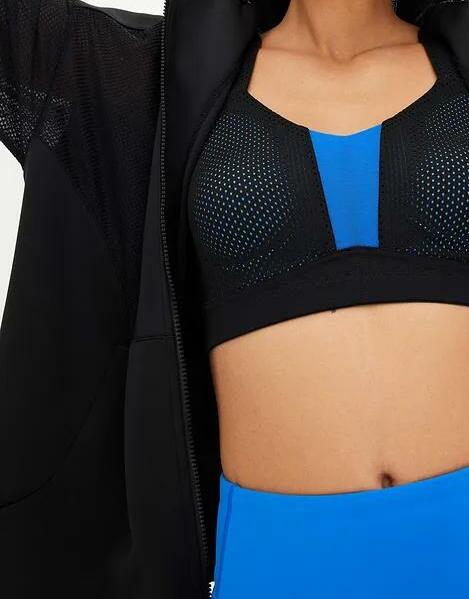 BLUZA Z KAPTUREM 