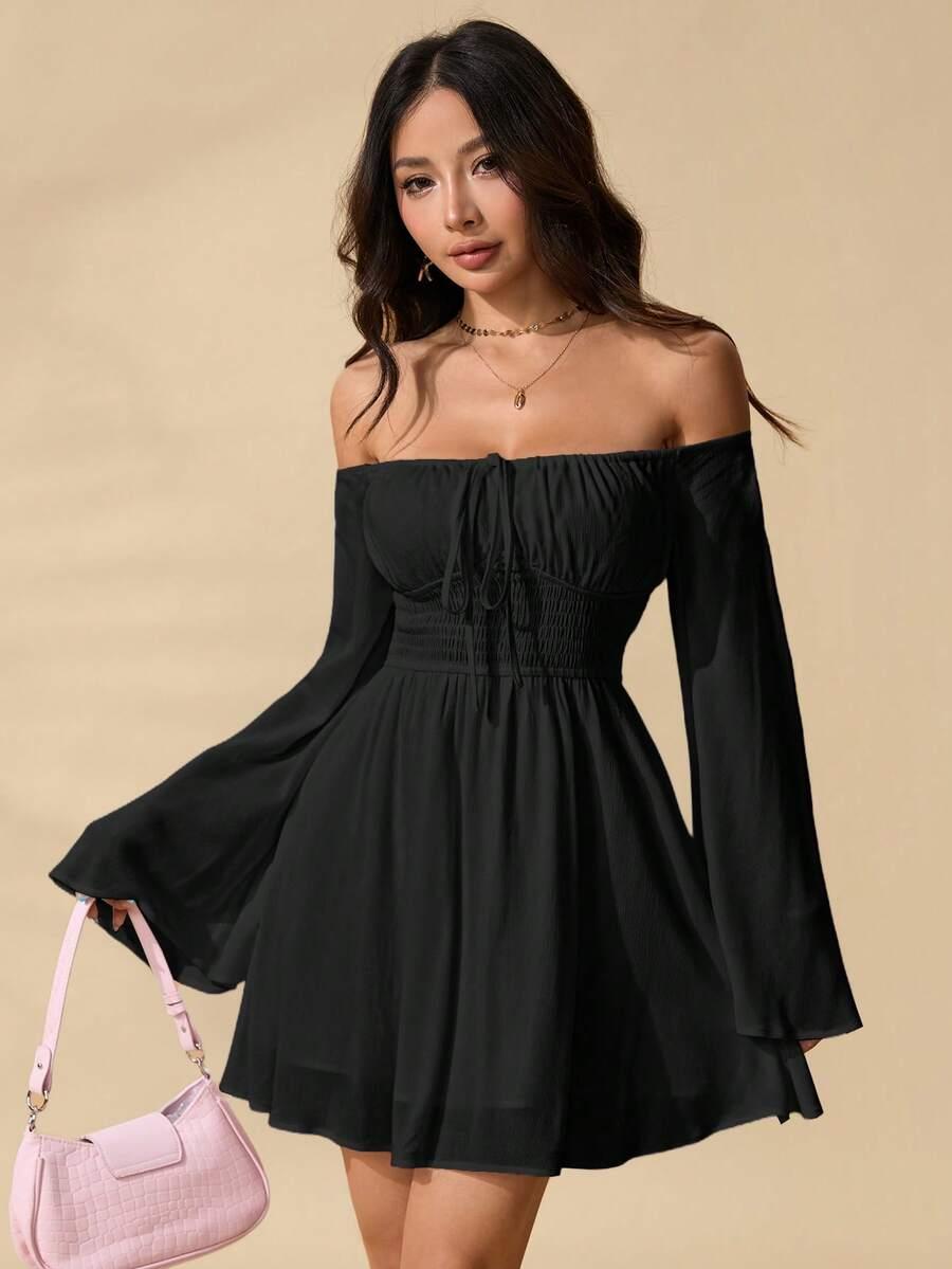 BOHO MINI SUKIENKA Z ODKRYTYMI RAMIONAMI