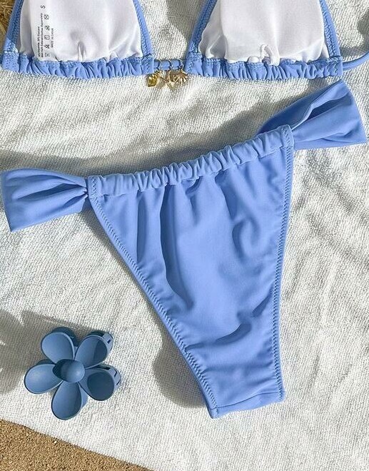 niebieski dół od bikini 
