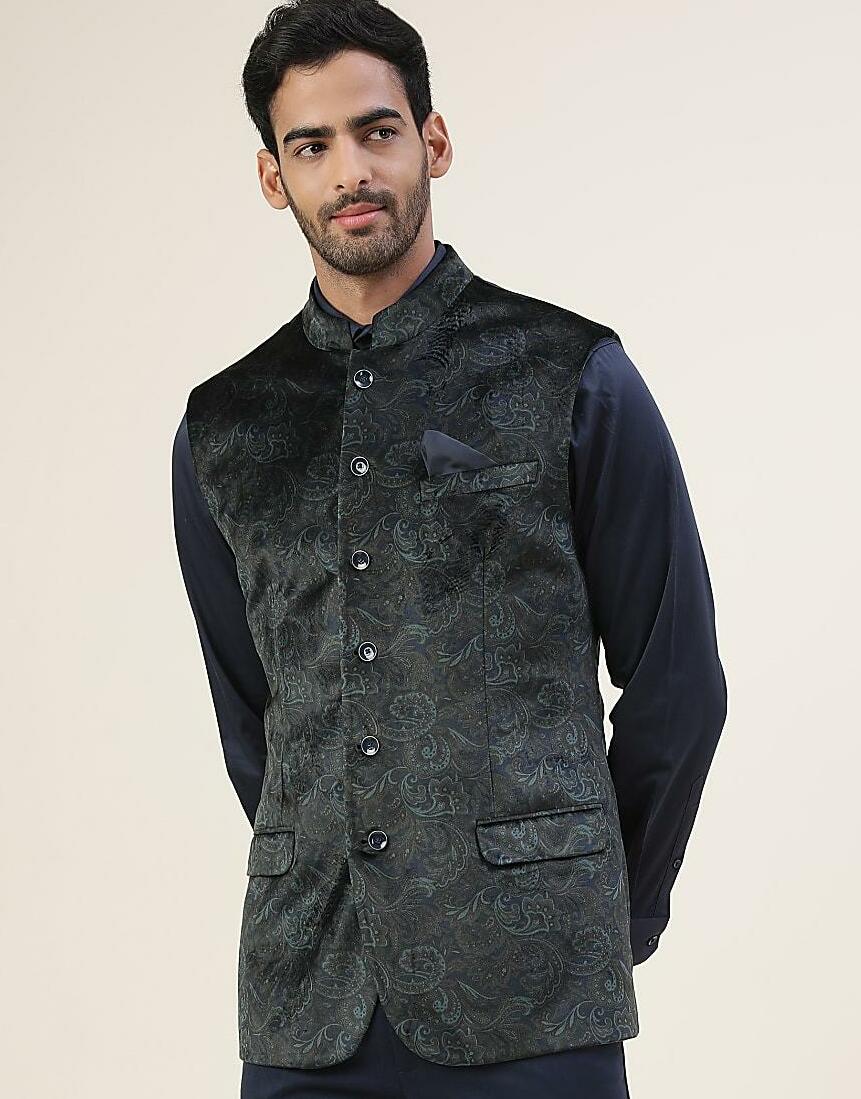 KAMIZELKA PRINT GUZIKI T70-3293K-J4