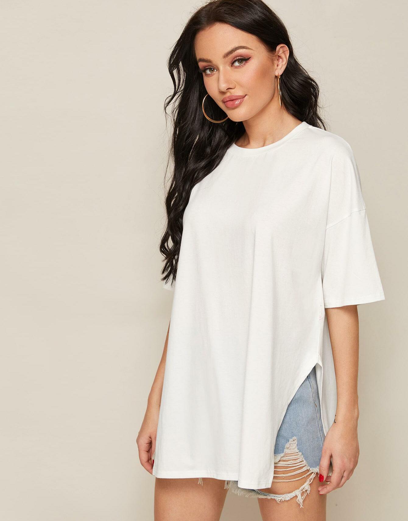 BIAŁY T-SHIRT OVERSIZE ROZCIĘCIA 