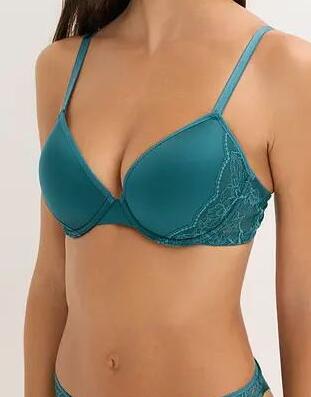 BIUSTONOSZ DAMSKI PLUS SIZE ZAPIĘCIE Z TYŁU