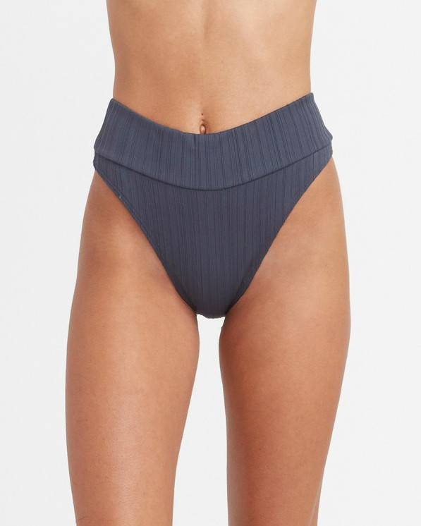 SZARY DÓŁ OD BIKINI 