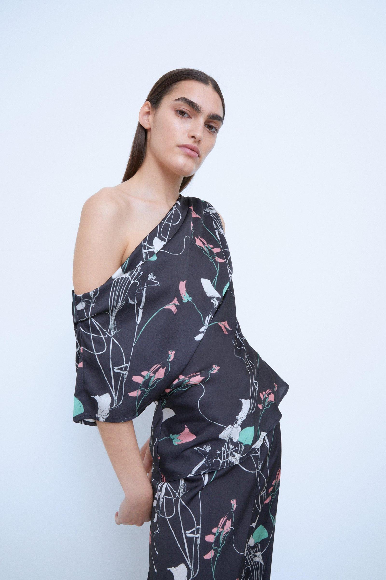 BLUZKA PRINT ZAMEK