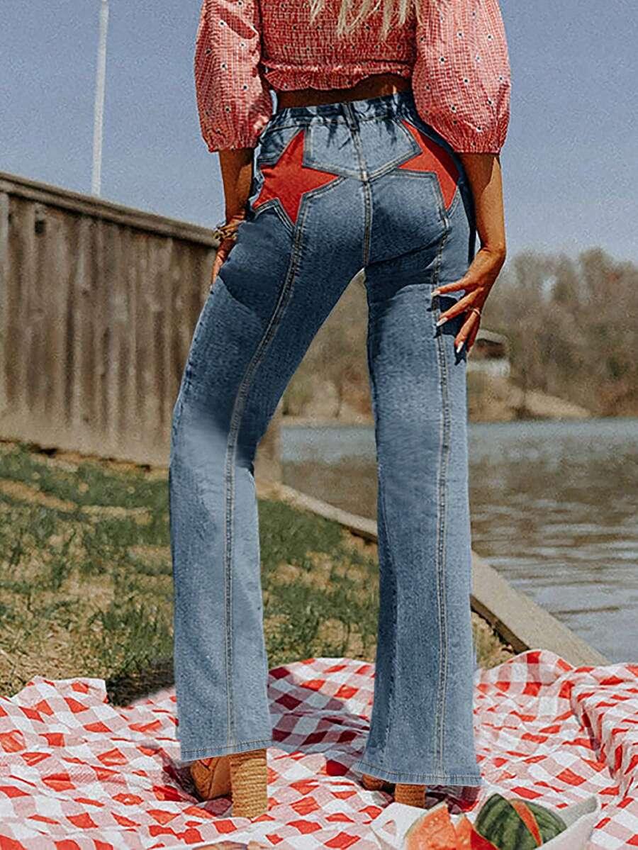 niebieskie spodnie jeans