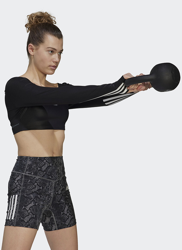 sportowy czarny crop top długi rękaw logo