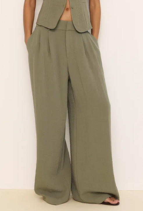 zielone spodnie wide leg plisy kieszenie