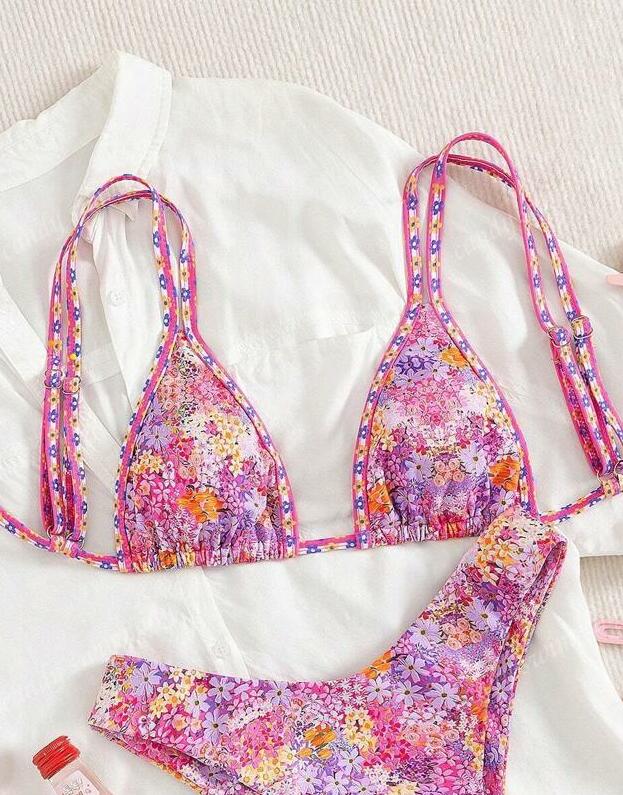 góra od bikini kwiaty 