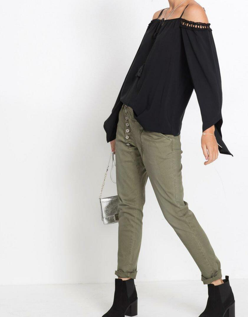 BLUZA Z KORONKĄ