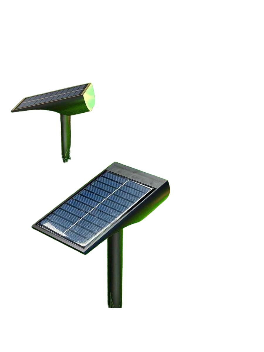 czarna lampka solarna wbijana