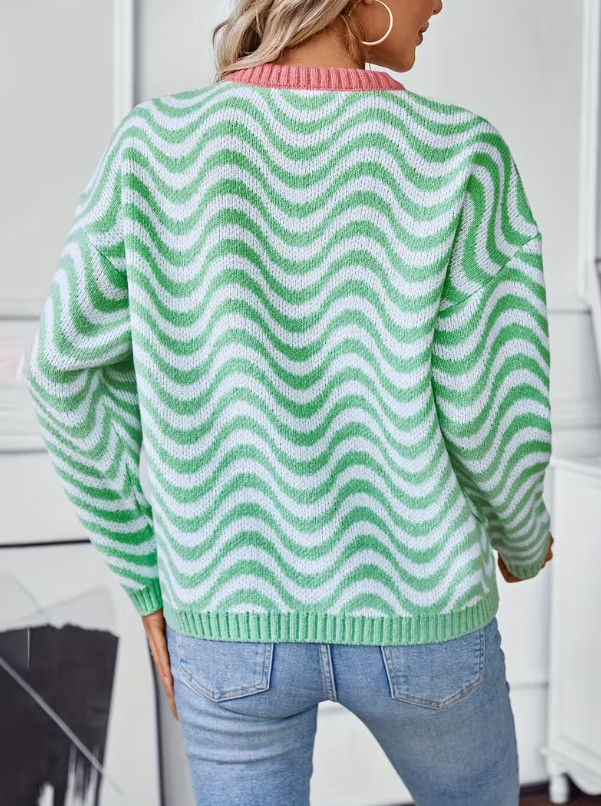 sweter kontrast wzór