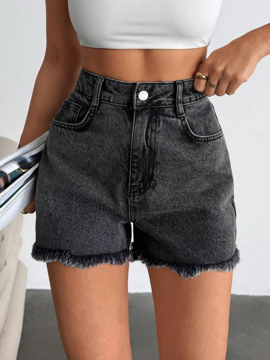 szare spodenki jeans 