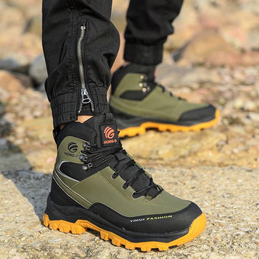 sznurowane buty trekkingowe